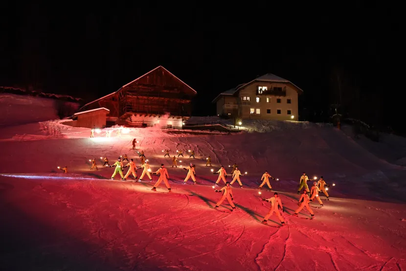 Ski & Snowboard School Saslong