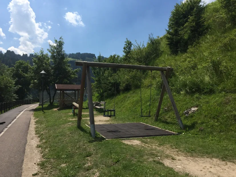 Parco giochi per bambini Centro - Sentiero del Trenino