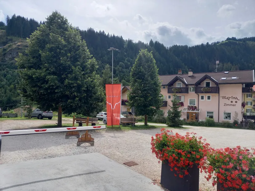 Parkplatz  La Tambra