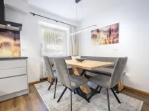 Two-Bedroom Apartment with balcony at the Saslong Cableway - Apartments Pivan